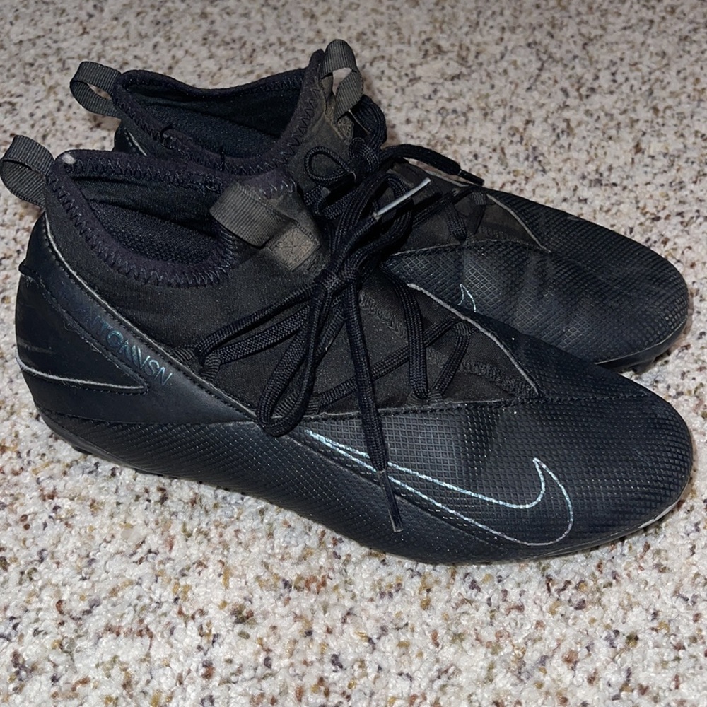 Phantom vsn Nike Soccer Cleats Youth sz 3.5